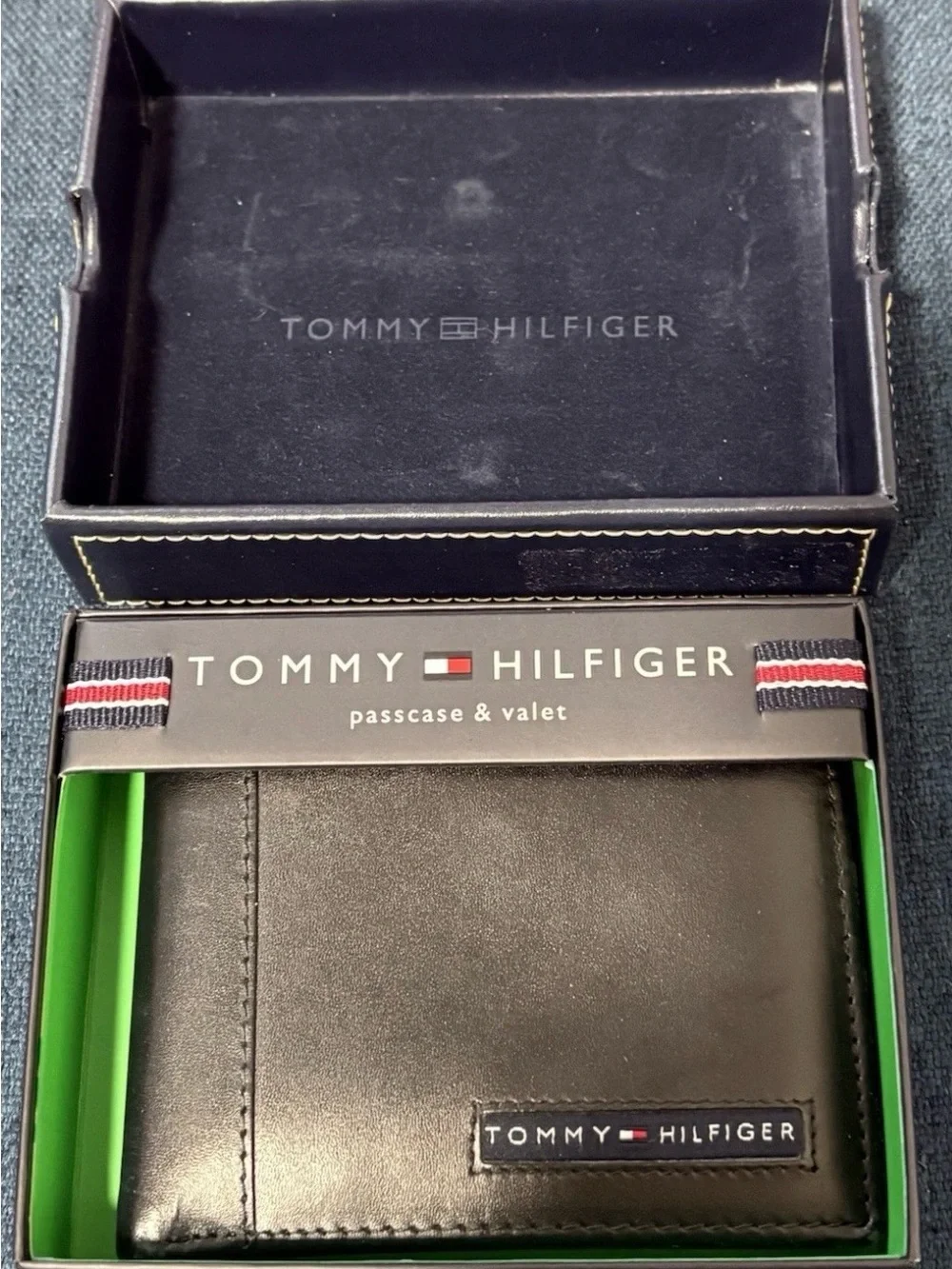 Tommy Hilfiger Black Leather Bi-Fold Wallet with ID Window